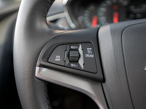 Certified 2021 Chevrolet Trax LT w/ Driver Confidence Package image 20