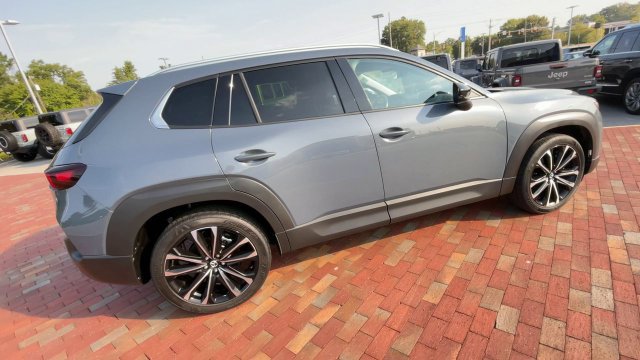 Used 2023 MAZDA CX-50 AWD 2.5 S w/ Premium Plus Pkg image 2