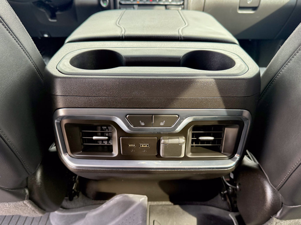 Used 2023 Chevrolet Silverado 2500 High Country AWD/4WD image 38