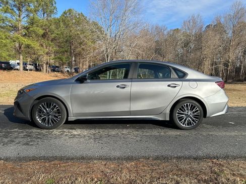 Certified 2024 Kia Forte GT-Line image 8