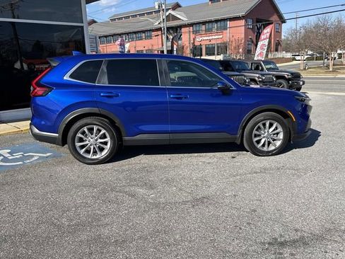 Used 2023 Honda CR-V EX image 38