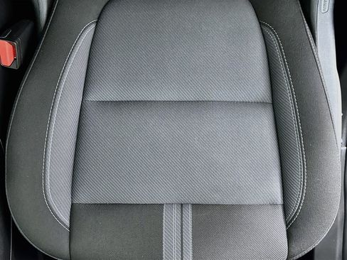 Used 2025 Chevrolet Blazer LT AWD/4WD image 19
