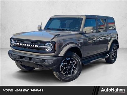 New 2025 Ford Bronco Outer Banks