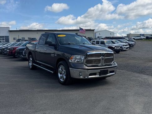 Used 2017 RAM 1500 Big Horn AWD/4WD image 8