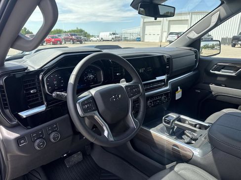 New 2026 Chevrolet Silverado 1500 LT Trail Boss AWD/4WD image 12