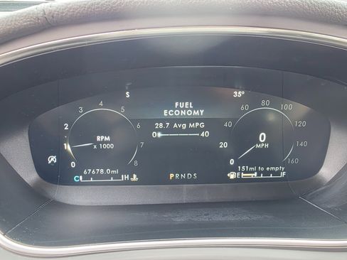 Used 2020 Lincoln Nautilus FWD w/ Equipment Group 101A image 4