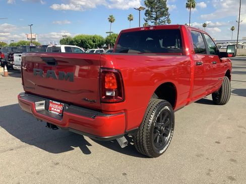 New 2026 RAM 2500 Big Horn AWD/4WD image 11
