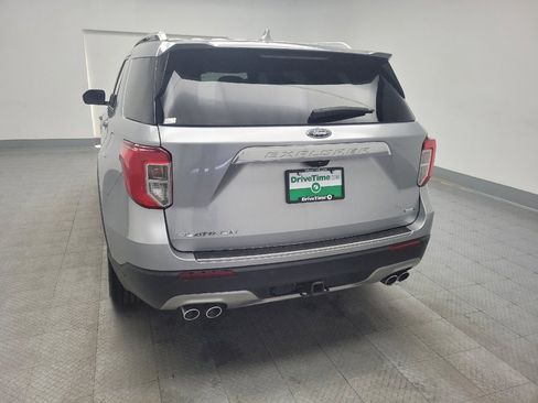 Used 2020 Ford Explorer Platinum w/ Premium Technology Package image 6