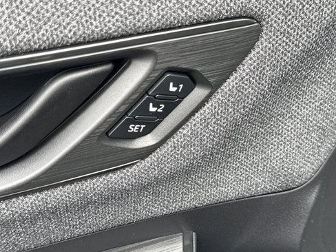 New 2026 Subaru Outback Limited AWD/4WD image 13