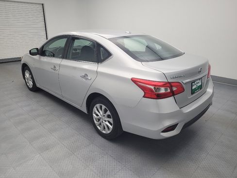 Used 2019 Nissan Sentra SV FWD image 3