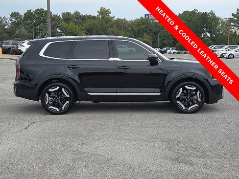 Used 2024 Kia Telluride EX image 6
