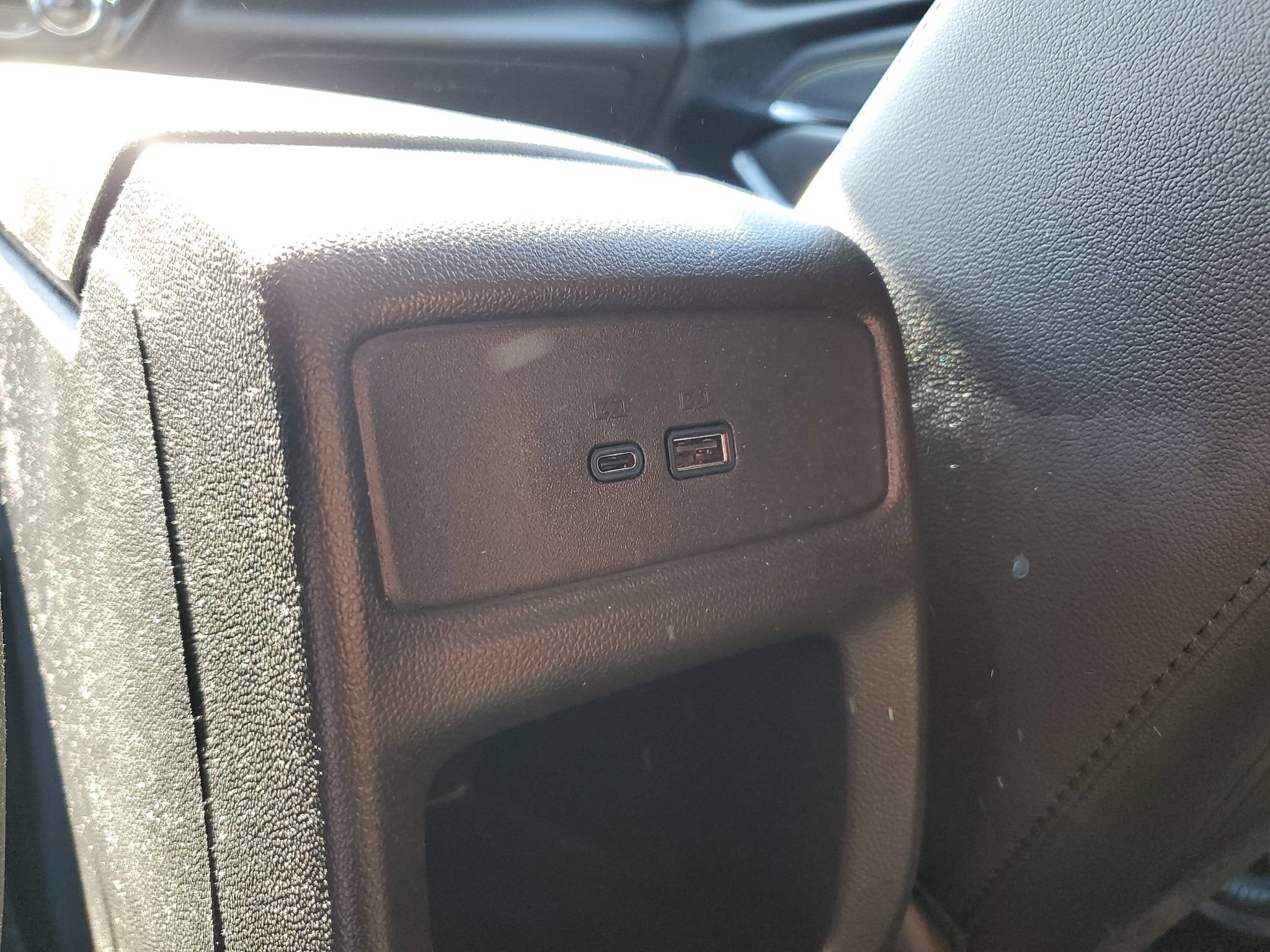 Used 2025 Chevrolet Trax LT w/ Driver Confidence Package FWD image 11