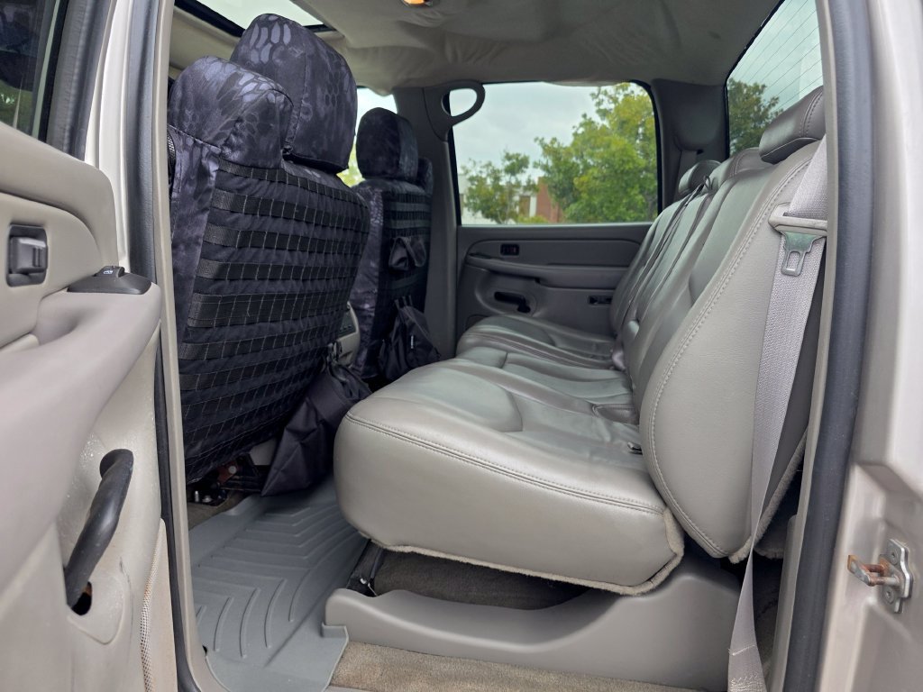 Used 2006 Chevrolet Silverado 2500 W/T w/ Skid Plate Package AWD/4WD image 24
