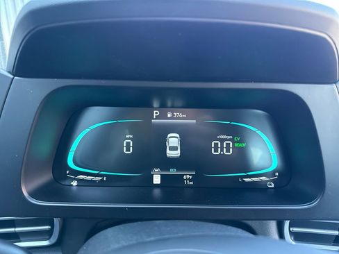 New 2026 Hyundai Elantra Hybrid FWD image 25