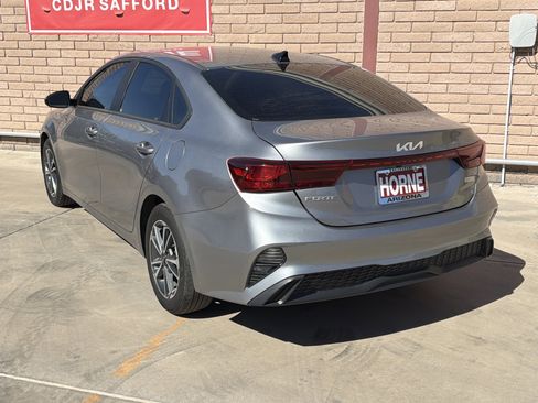 Used 2023 Kia Forte LXS FWD image 3