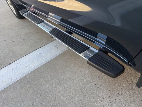 Used 2021 Chevrolet Silverado 1500 Custom image 5