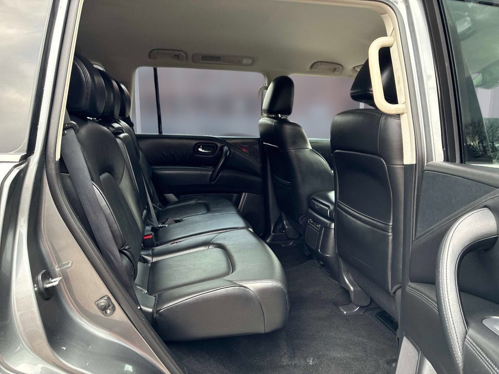 Used 2024 Nissan Armada SV w/ Cargo Package AWD/4WD image 11