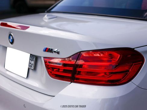 Used 2015 BMW M4 Convertible image 84