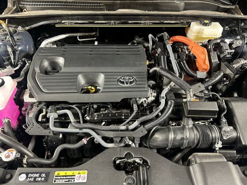 Used 2025 Toyota Crown Signia image 10