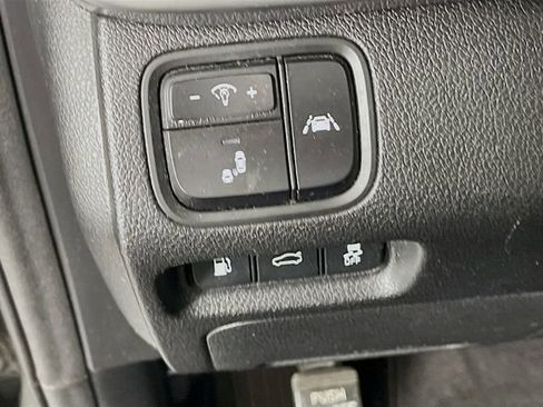 Used 2020 Kia Optima LX image 11