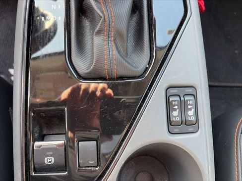 Used 2024 Subaru Crosstrek 2.5i Limited image 10