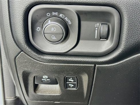 Used 2022 RAM 1500 Big Horn image 10