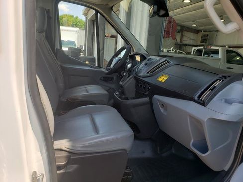 Used 2019 Ford Transit 250 138 RWD image 16