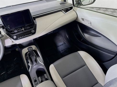 Certified 2023 Toyota Corolla LE image 25