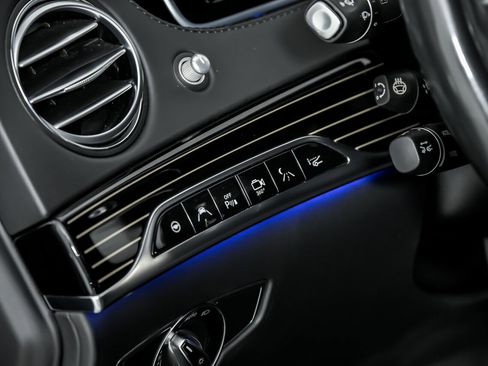 Used 2017 Mercedes-Benz Maybach S 550 4MATIC image 28