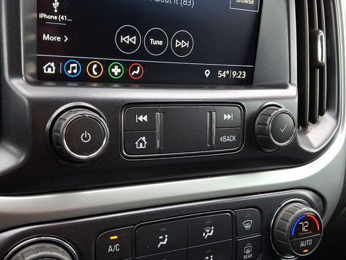 Used 2021 Chevrolet Colorado ZR2 AWD/4WD image 19
