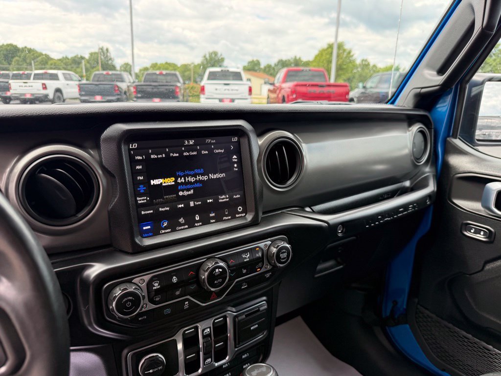 Used 2023 Jeep Wrangler Unlimited w/ Cold Weather Group AWD/4WD image 18