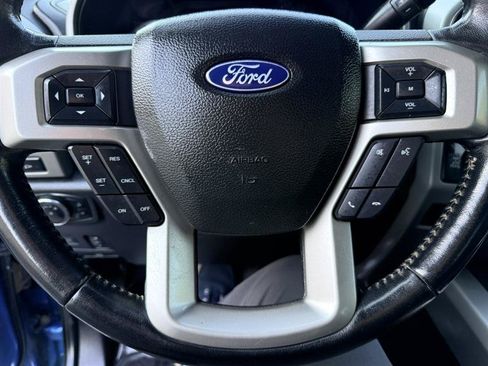 Used 2021 Ford F250 Lariat w/ Lariat Ultimate Package AWD/4WD image 29