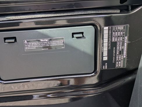 Used 2023 Mercedes-Benz Sprinter 3500 image 13