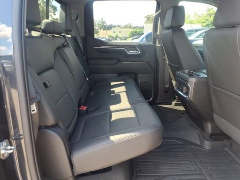 Used 2024 GMC Sierra 1500 Elevation w/ Elevation Premium Package AWD/4WD image 15