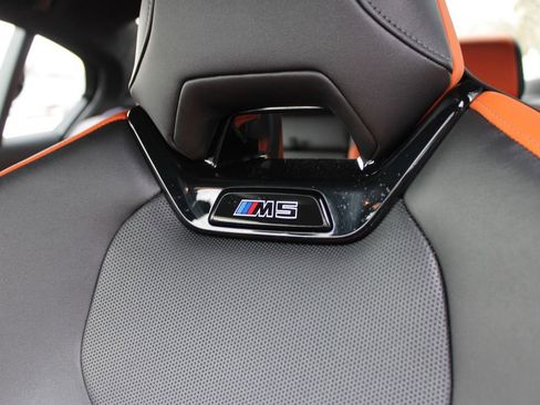 Used 2026 BMW M5 w/ Carbon Package image 11