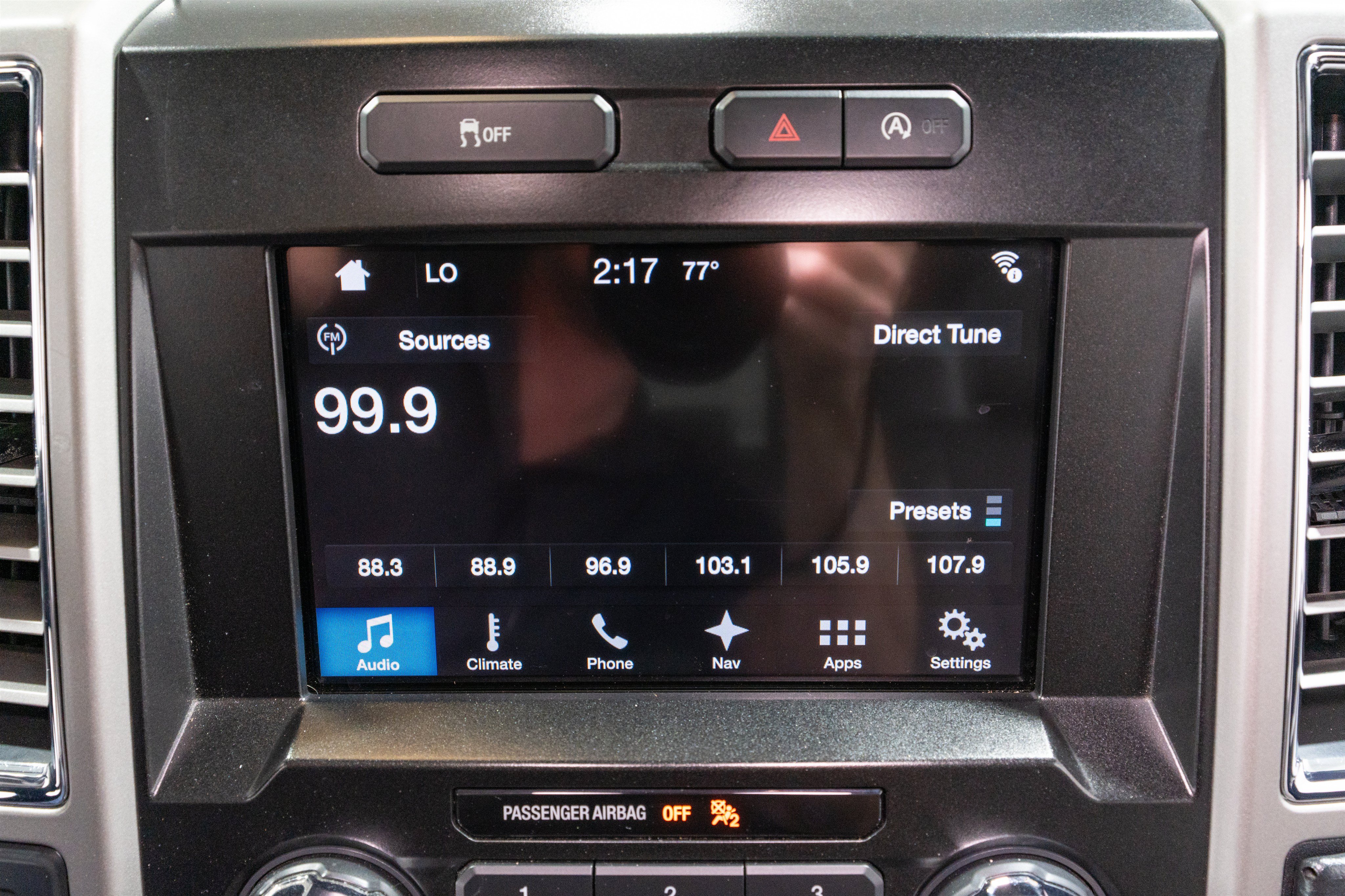 Used 2016 Ford F150 Lariat RWD image 22