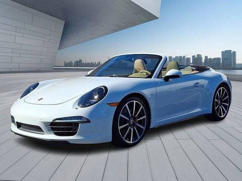 Used 2013 Porsche 911 Carrera 4S image 3
