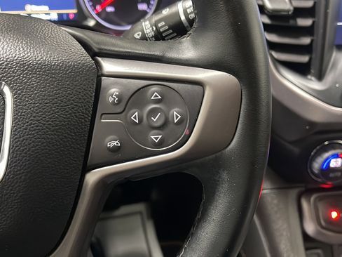Used 2023 GMC Acadia AT4 w/ Preferred Package AWD/4WD image 7