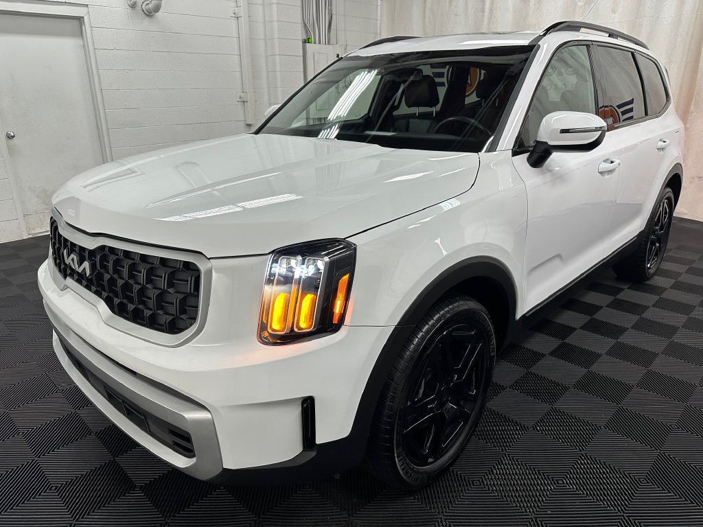 Used 2025 Kia Telluride EX X-Line AWD/4WD image 4