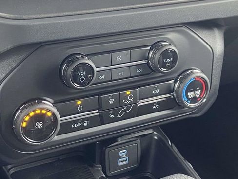 New 2025 Ford Bronco 4-Door w/ Sasquatch Package image 19