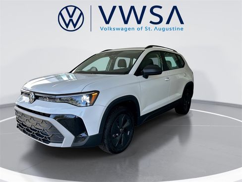 New 2026 Volkswagen Taos S image 3