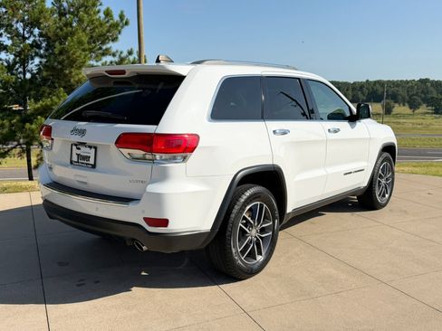 Used 2018 Jeep Grand Cherokee Limited RWD image 6