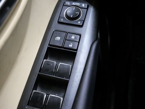 Used 2019 Lexus NX 300 AWD image 14