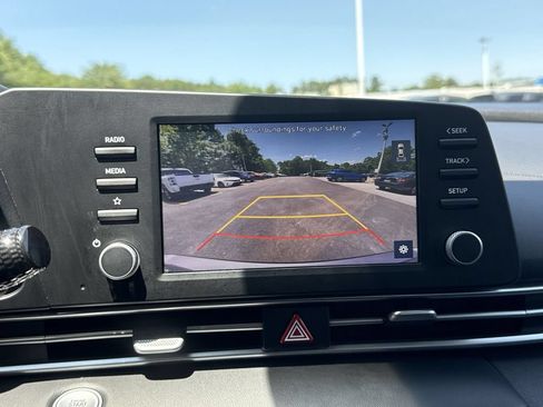 Used 2023 Hyundai Elantra SEL FWD image 22