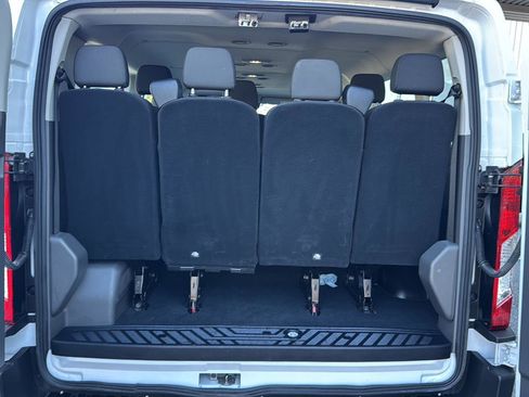 Used 2022 Ford Transit 350 XLT image 24