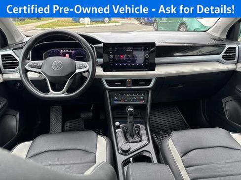 Certified 2025 Volkswagen Taos SEL w/ Black Wheel Plus Package AWD/4WD image 8