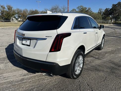 New 2026 Cadillac XT5 Luxury image 5