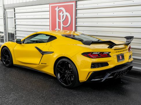 Used 2025 Chevrolet Corvette Z06 w/ Stealth Interior Trim Package image 45