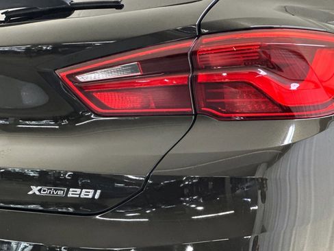 Used 2018 BMW X2 xDrive28i w/ M SportX Package image 12