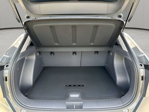 Used 2025 Hyundai Kona SEL image 8